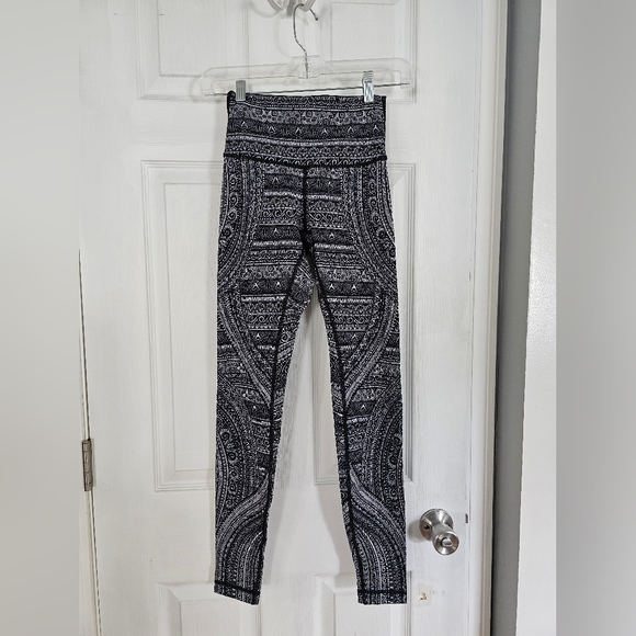 Lululemon Wunder Under Hi-Rise Tight Nulux 28" Entwined Ice Grey Black Size 4 - Picture 2 of 5